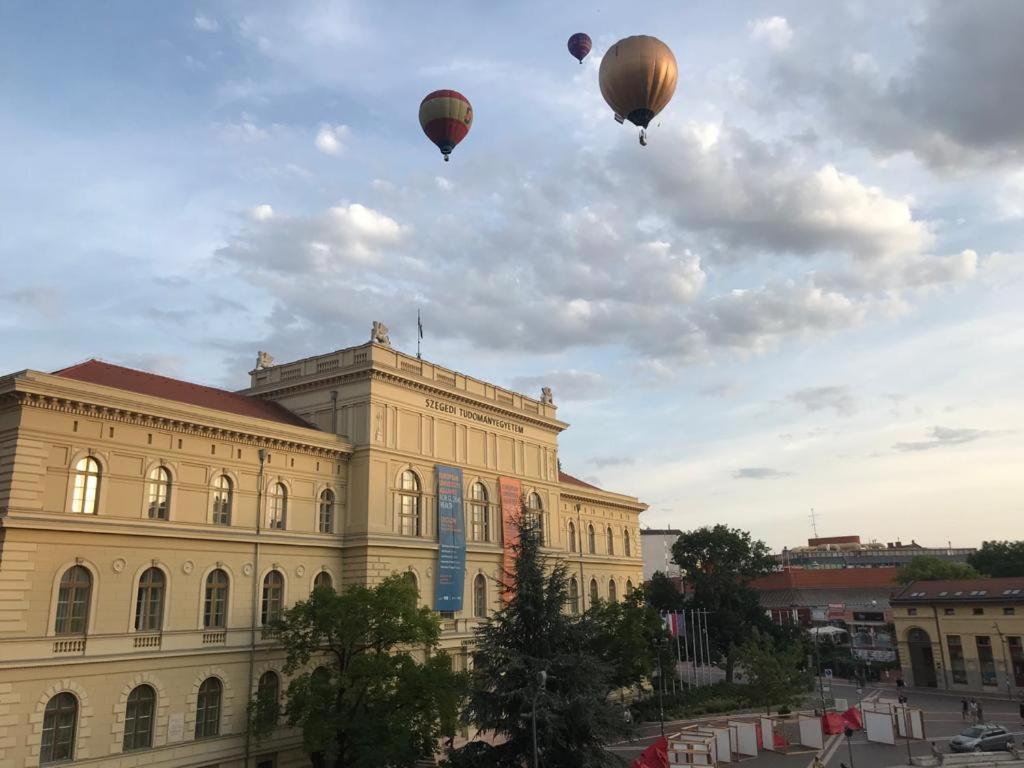 University City Life Bestern Szeged Esterno foto
